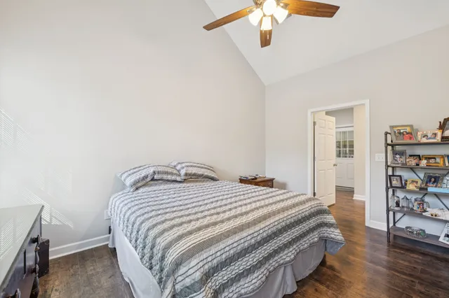 $440,000 | 412 Vine Street South, Wartrace, TN 37183