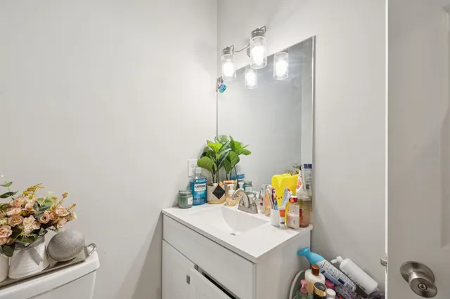 $440,000 | 412 Vine Street South, Wartrace, TN 37183