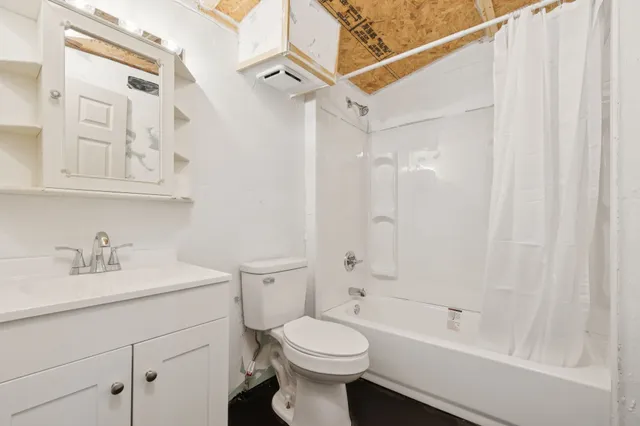 $440,000 | 412 Vine Street South, Wartrace, TN 37183