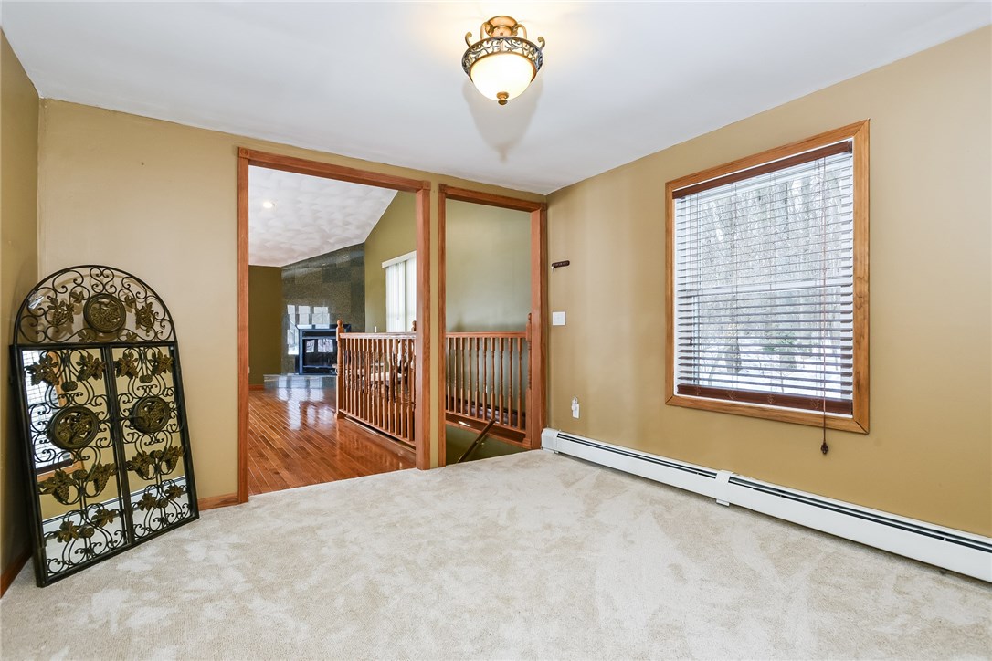 137 Saunders Brook Road Glocester, RI 02814 - Photo 13 of 30