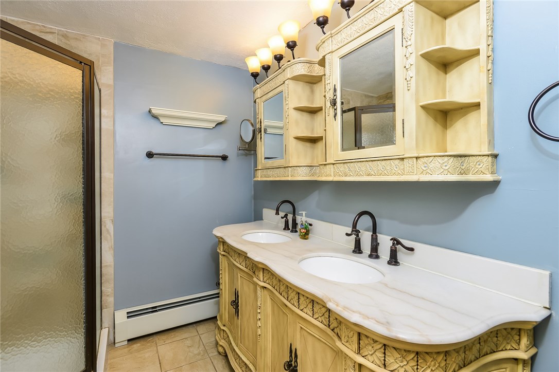 137 Saunders Brook Road Glocester, RI 02814 - Photo 16 of 30