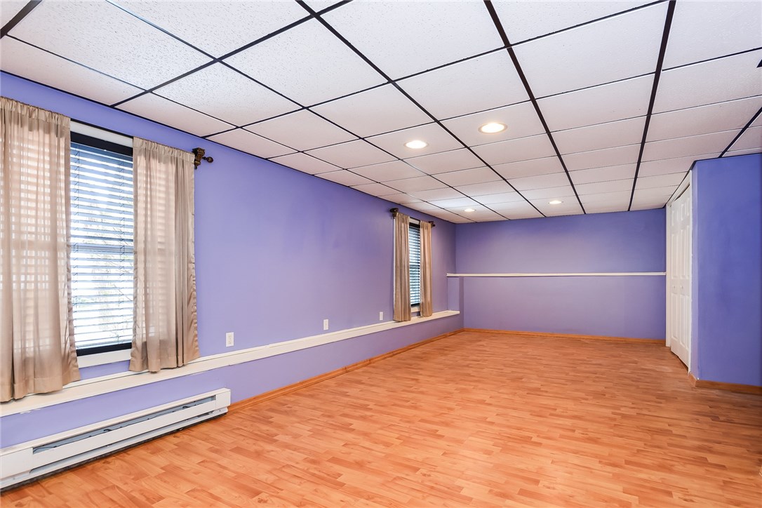 137 Saunders Brook Road Glocester, RI 02814 - Photo 17 of 30