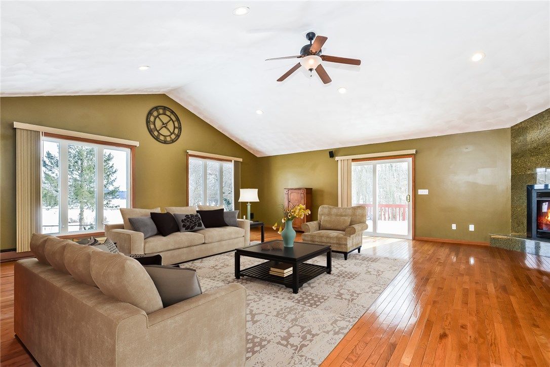 137 Saunders Brook Road Glocester, RI 02814 - Photo 4 of 30