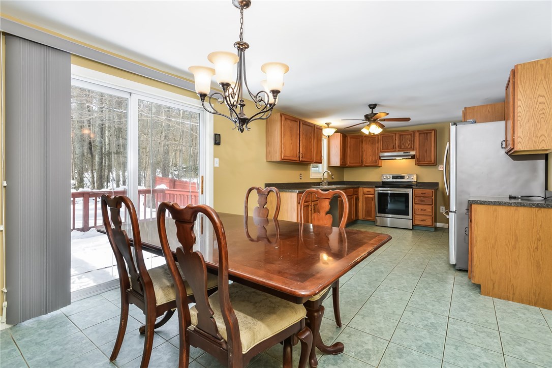 137 Saunders Brook Road Glocester, RI 02814 - Photo 8 of 30