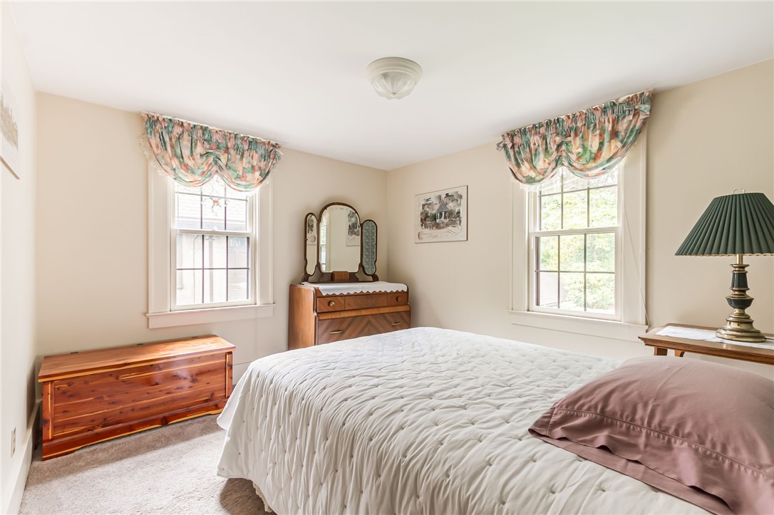 77 Highland Parkway Rochester, NY 14620 - Photo 17 of 31