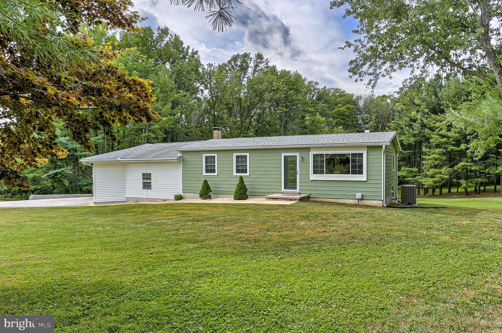 152 Barnhart Road Westminster, MD 21158 - Photo 1 of 42 Gallery Image 1