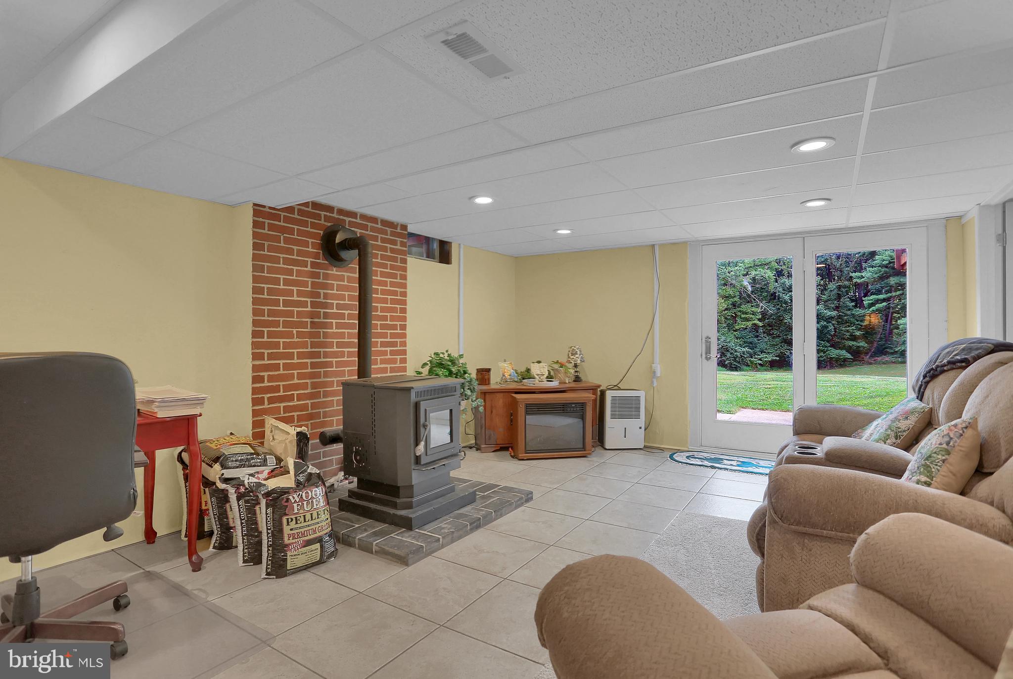 152 Barnhart Road Westminster, MD 21158 - Photo 23 of 42 Gallery Image 23