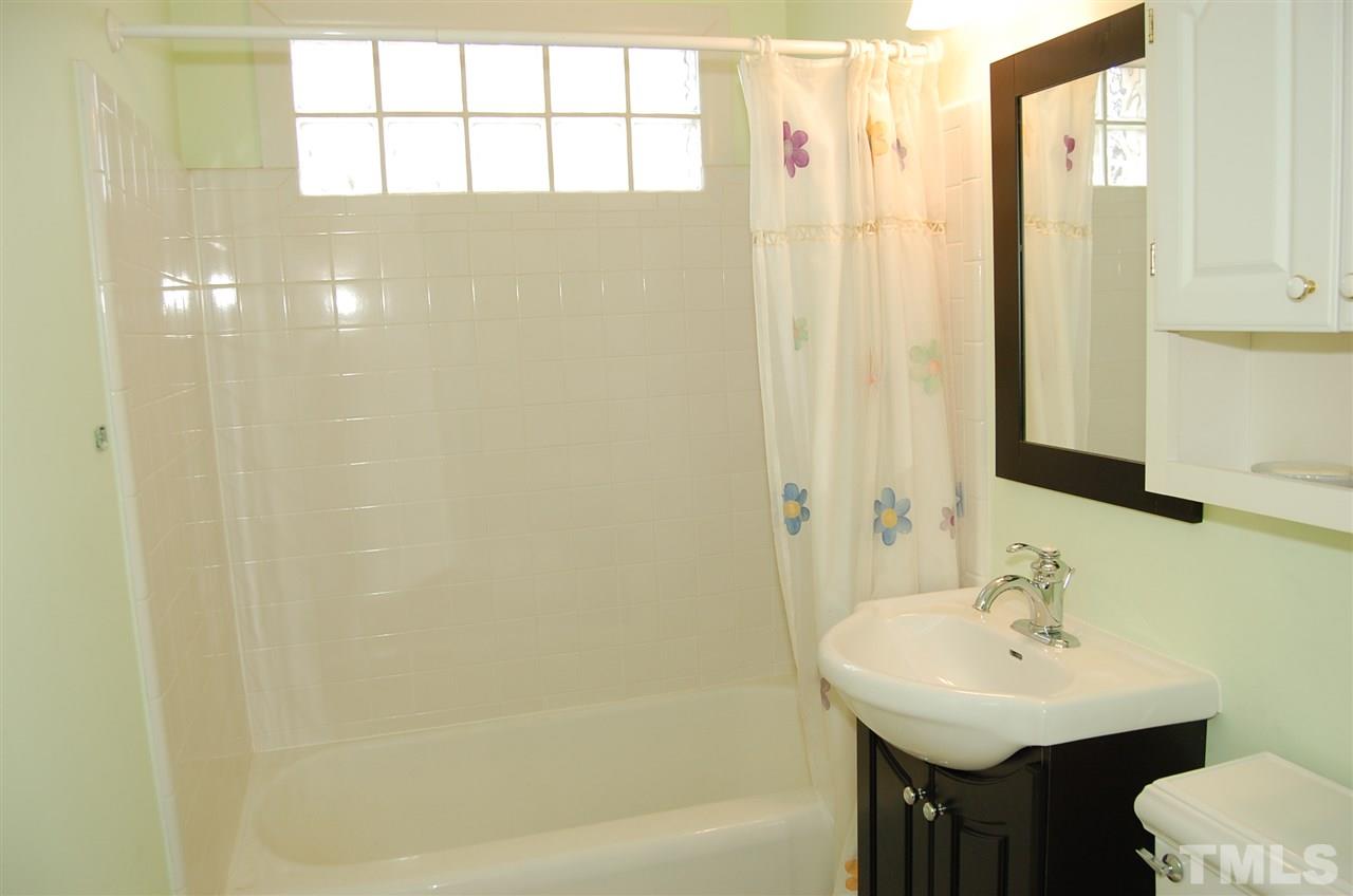 301 Quail Drive Raleigh, NC 27604 - Photo 10 of 23 Gallery Image 10