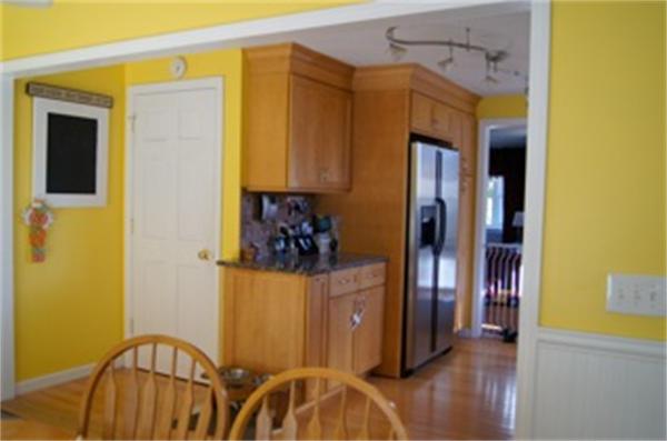 303 Southwick Road Westfield, MA 01085 - Photo 5 of 14 Gallery Image 5