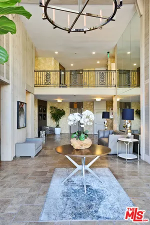 $4,300 | 809 South Bundy Drive, Unit 103, Los Angeles, CA 90049