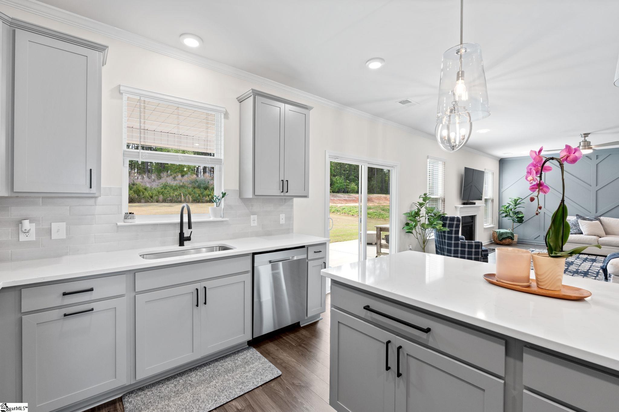 133 Silver Hl Lane Greenville, SC 29607 - Photo 13 of 38