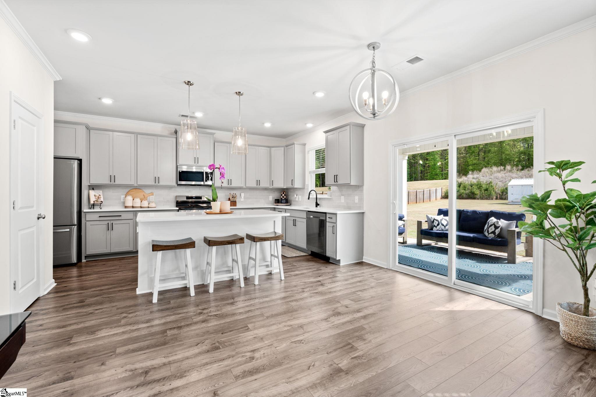 133 Silver Hl Lane Greenville, SC 29607 - Photo 14 of 38
