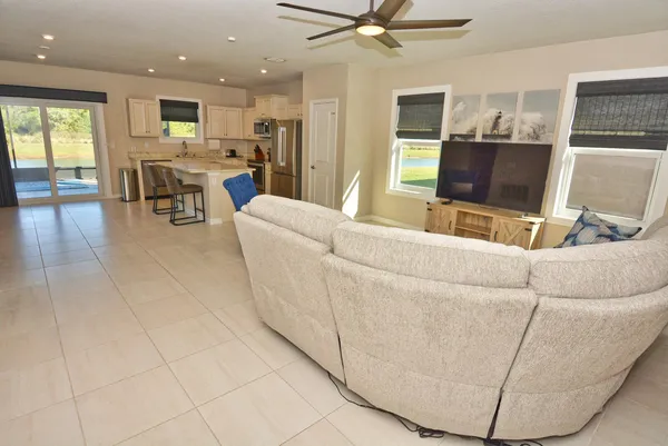 $2,800 | 3524 Carriage Pointe Circle, Fort Pierce, FL 34981