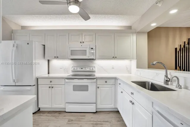 $249,900 | 7763 Southampton Terrace, Unit 403, Tamarac, FL 33321