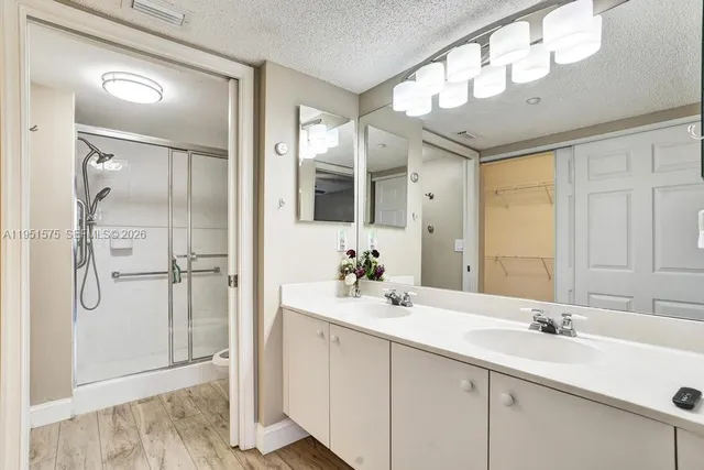 $249,900 | 7763 Southampton Terrace, Unit 403, Tamarac, FL 33321