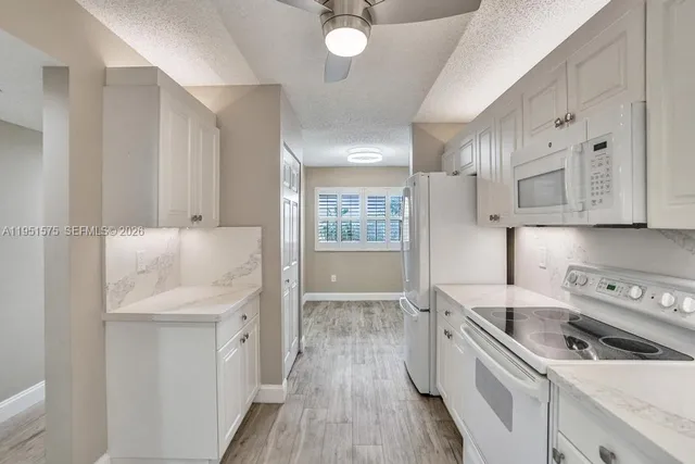 $249,900 | 7763 Southampton Terrace, Unit 403, Tamarac, FL 33321