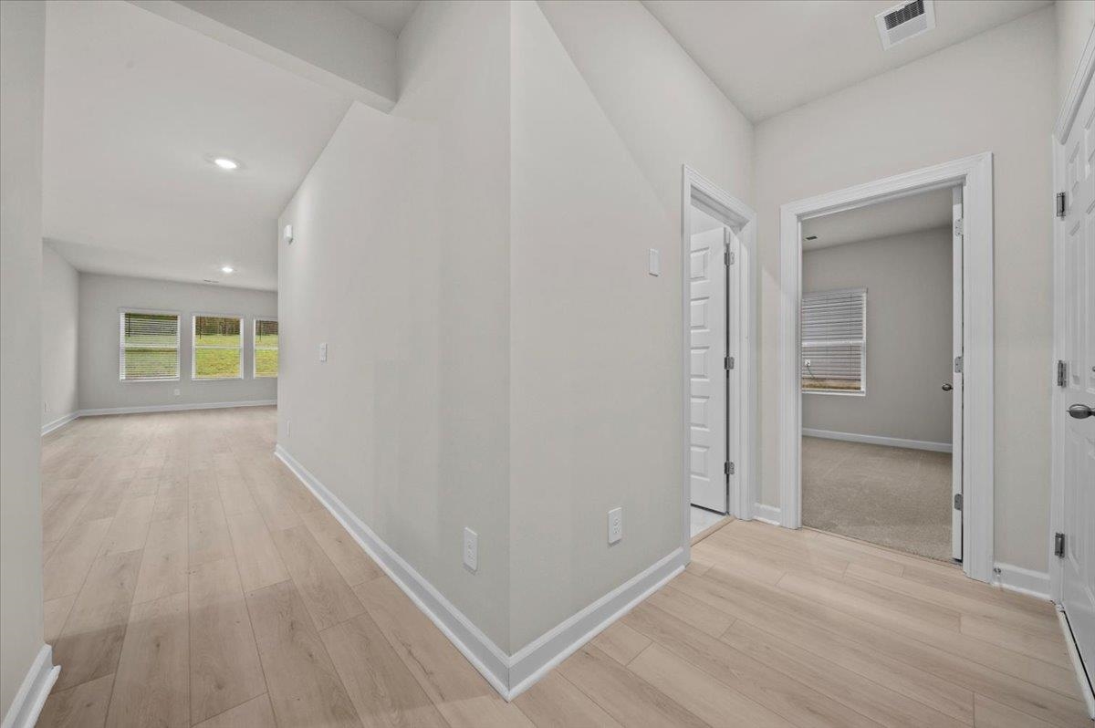 402 Granby Trail Easley, SC 29642 - Photo 8 of 35