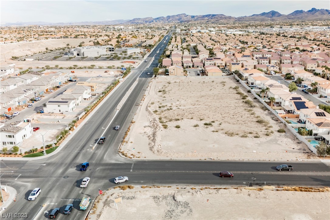 Amigo Las Vegas, NV 89183 - Photo 15 of 33