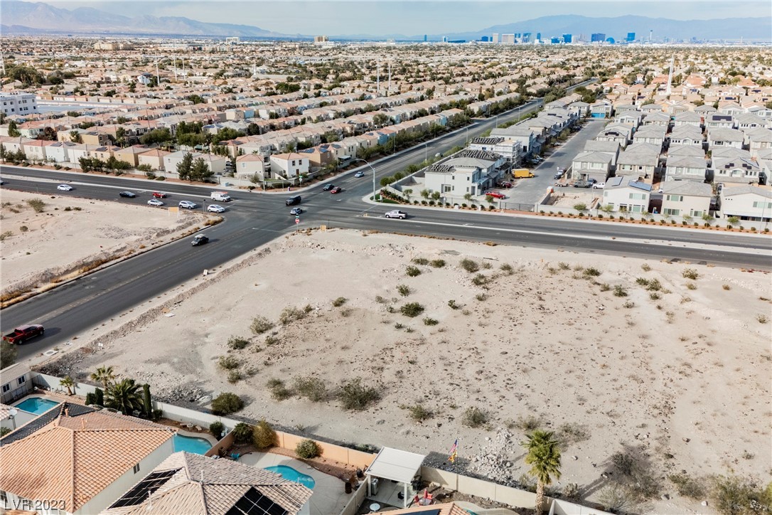 Amigo Las Vegas, NV 89183 - Photo 25 of 33