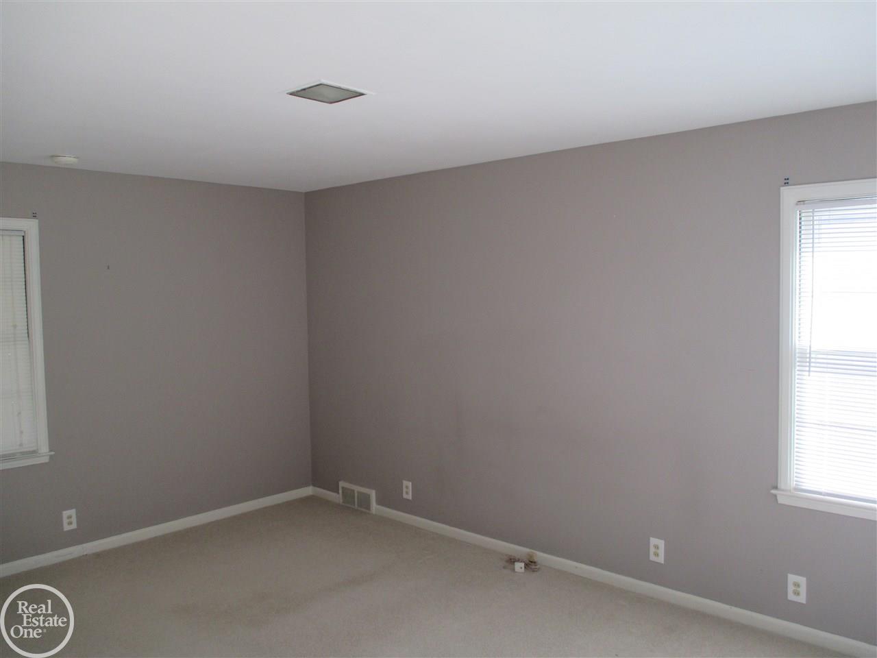 840 Harcourt Road Grosse Pointe Park, MI 48230 - Photo 7 of 27