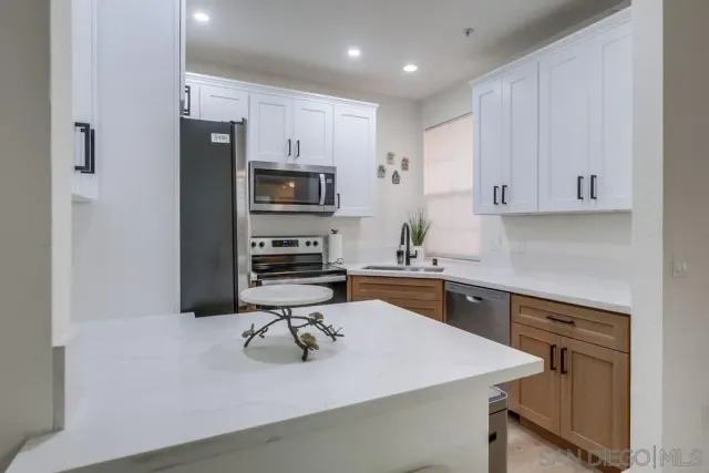 $444,999 | 18650 Caminito Cantilena, Unit 291, San Diego, CA 92128