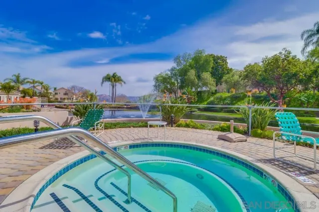 $444,999 | 18650 Caminito Cantilena, Unit 291, San Diego, CA 92128