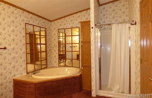 4674 County Home Road Conover, NC 28613 - Photo 12 of 23 Gallery Image 12