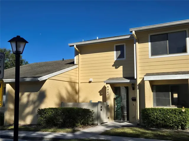 $2,550 | 5347 Emerald Isle Drive, Unit 1019, Orlando, FL 32812