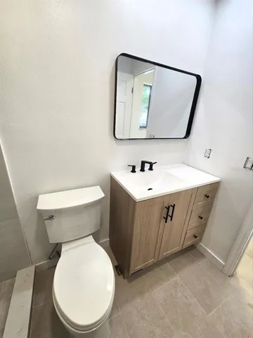 $2,550 | 5347 Emerald Isle Drive, Unit 1019, Orlando, FL 32812