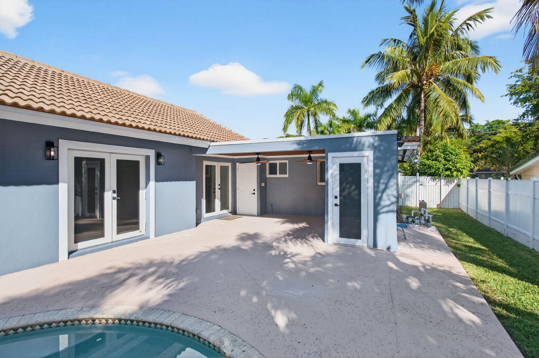 360 Southwest 2nd Street Boca Raton, FL 33432 - Photo 73 of 100 73-web-or-mls-DSC_6393