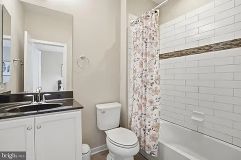 $929,900 | 232 Bluemont Branch Terrace Southeast, Leesburg, VA 20175