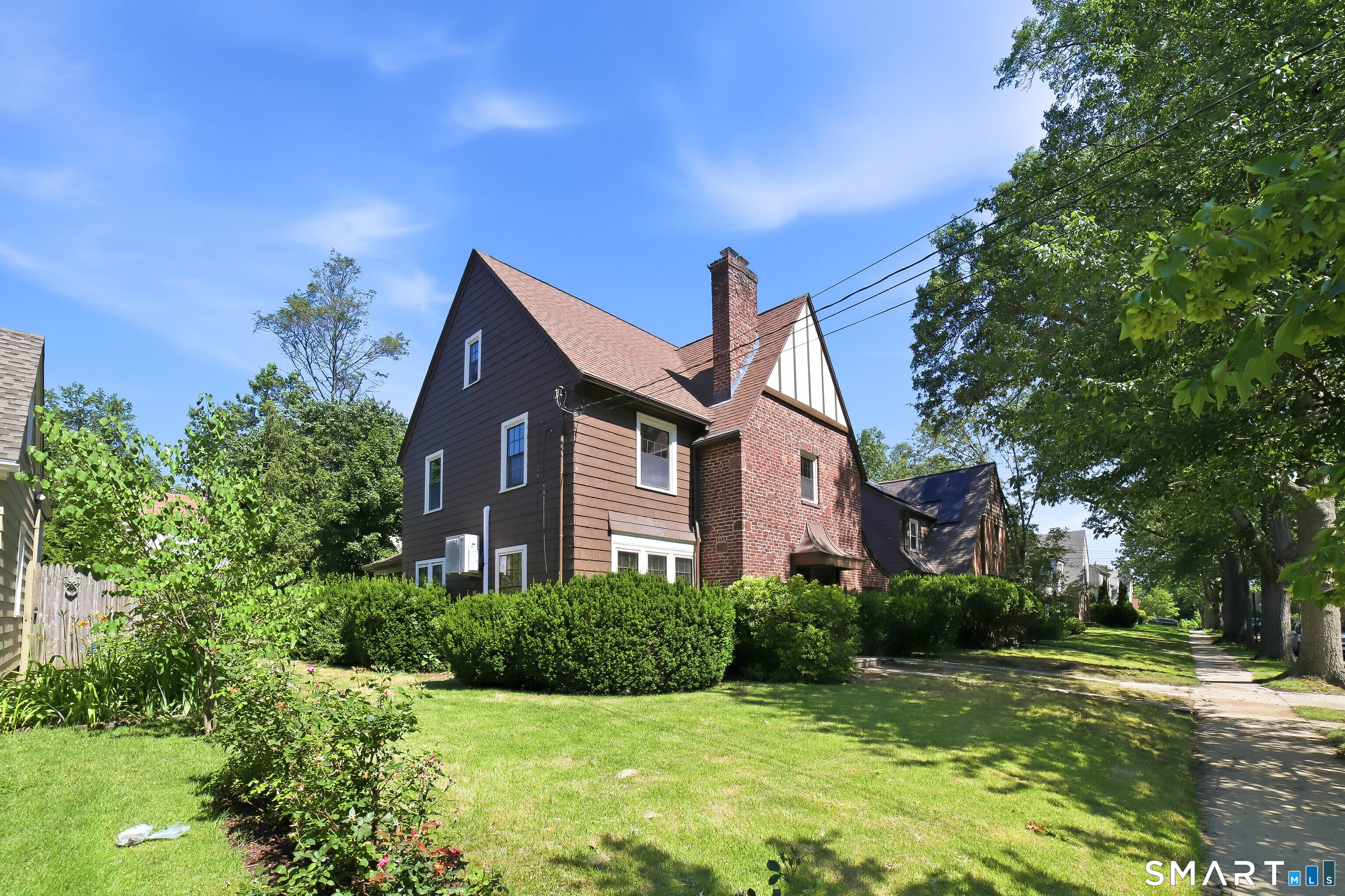 210 Colony Road New Haven, CT 06511 - Photo 2 of 36