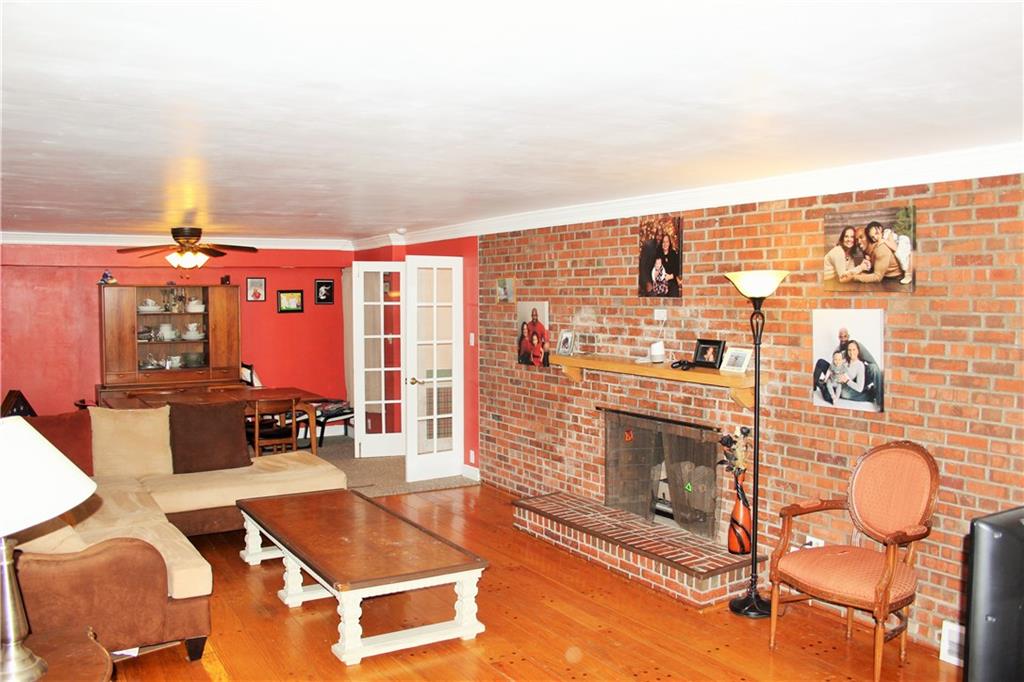 2824 Reiter Road Pittsburgh, PA 15235 - Photo 8 of 18 Gallery Image 8