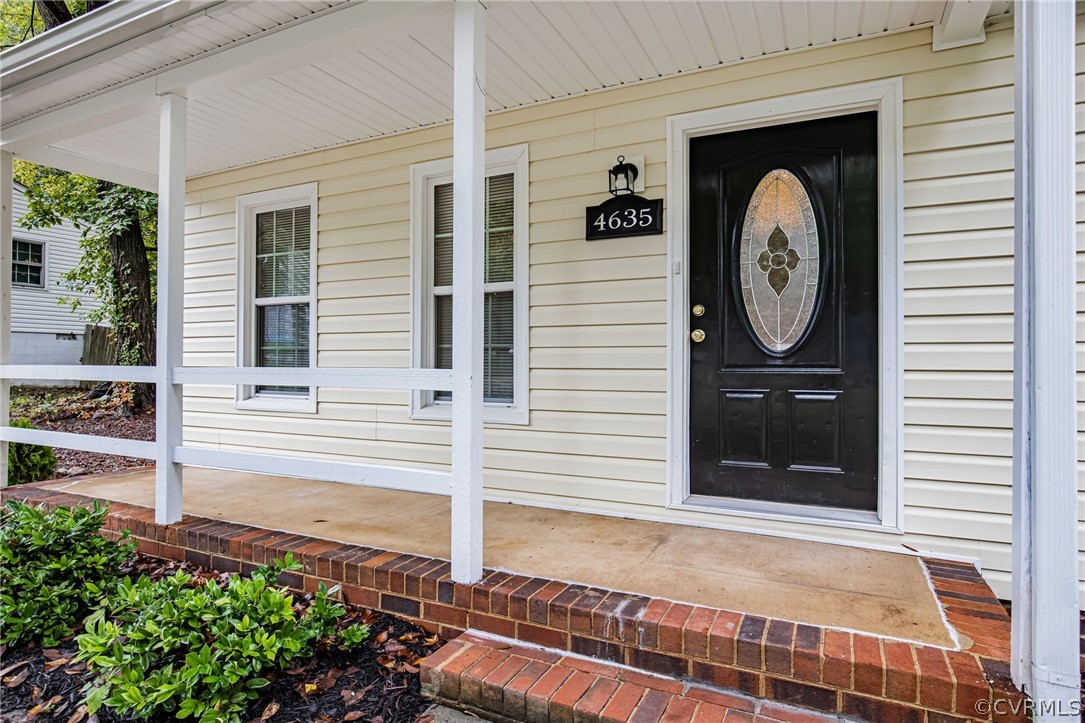 4635 Twelveoaks Road Midlothian, VA 23112 - Photo 3 of 26
