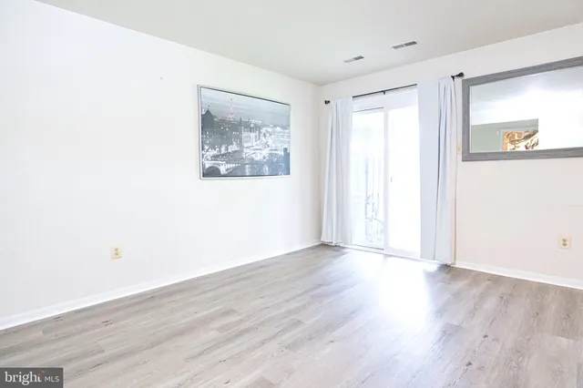 $374,999 | 1539 Stoney Beach Way, Curtis Bay, MD 21226