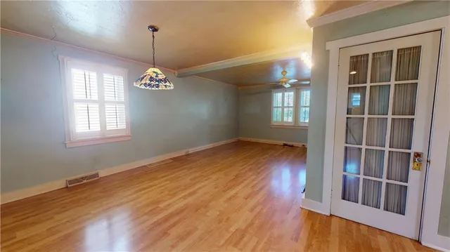 $250,000 | 388 Porte Street, Oakmont, PA 15139