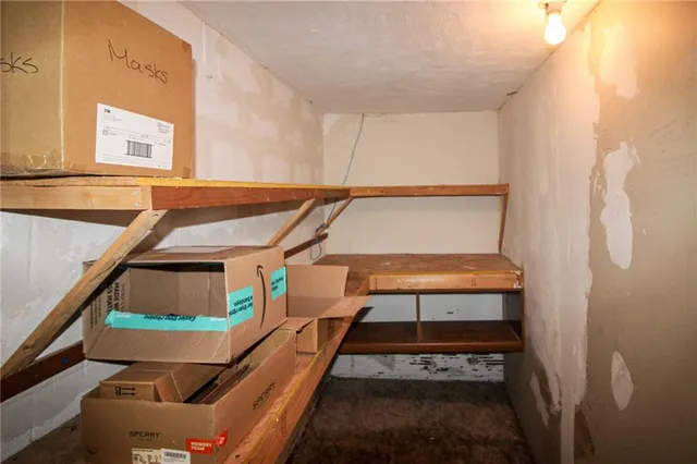 $250,000 | 388 Porte Street, Oakmont, PA 15139