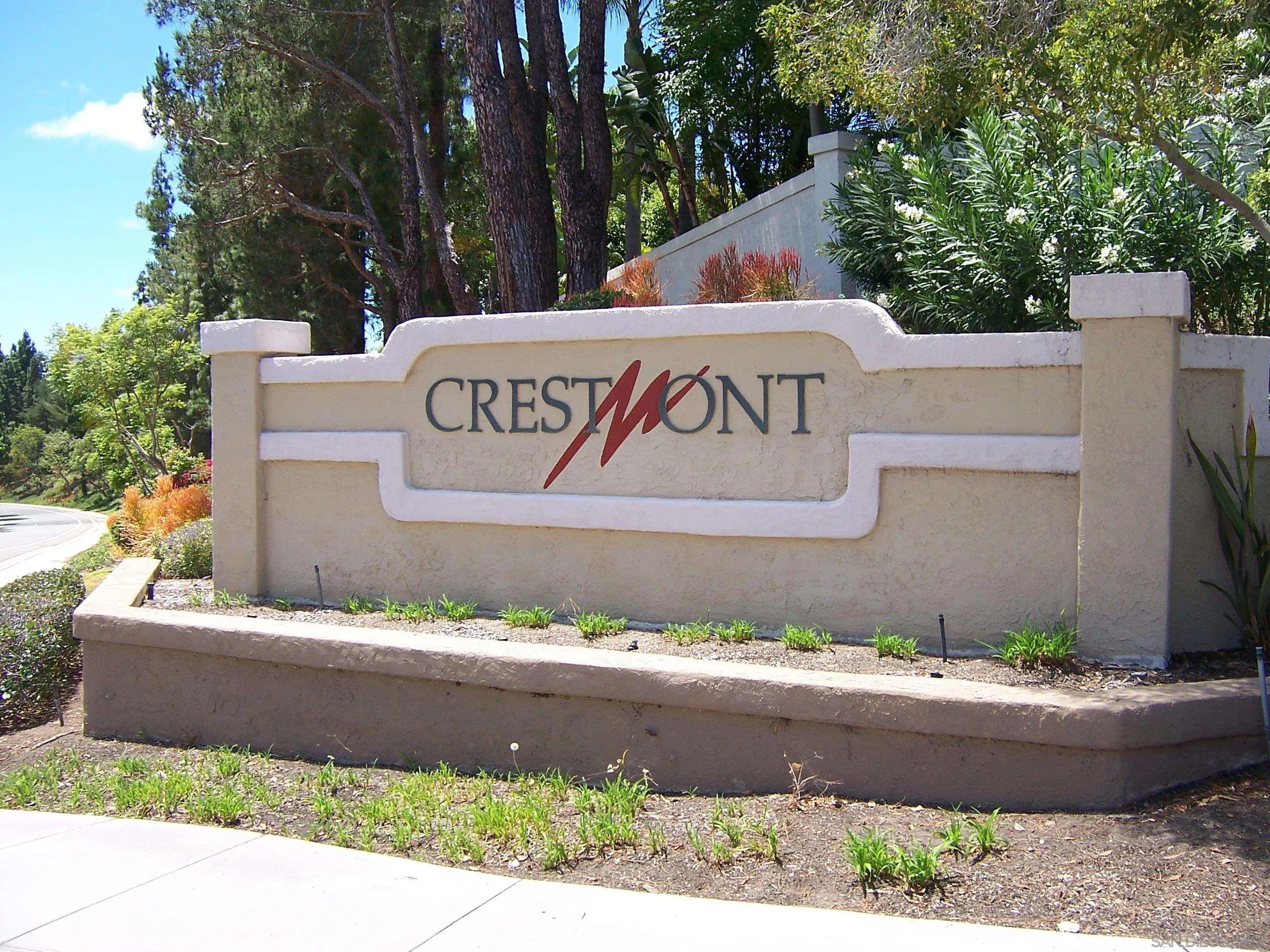 13612 Calderon Road San Diego, CA 92129 - Photo 3 of 9