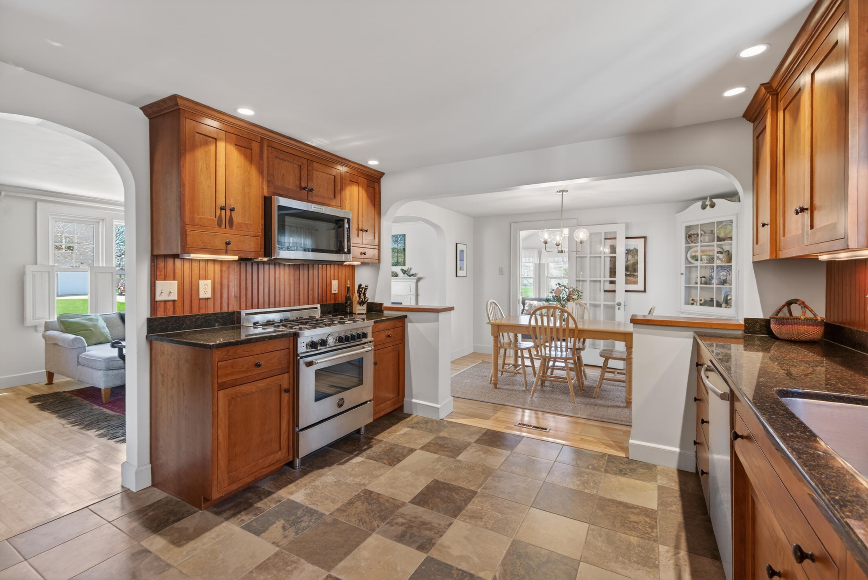 14 Hillview Road Gorham, ME 04038 - Photo 11 of 37 DSC08419