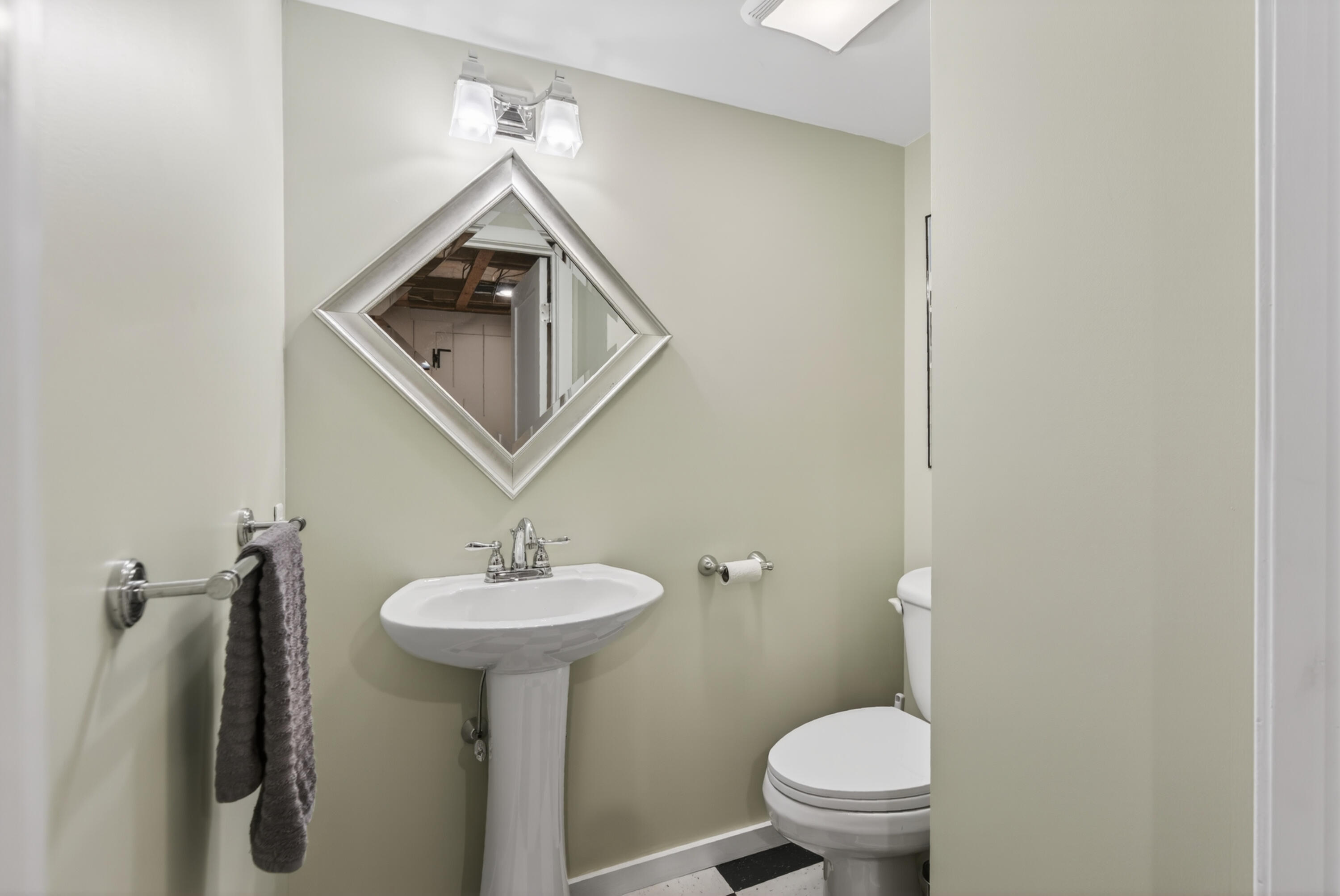 14 Hillview Road Gorham, ME 04038 - Photo 29 of 37 DSC08524