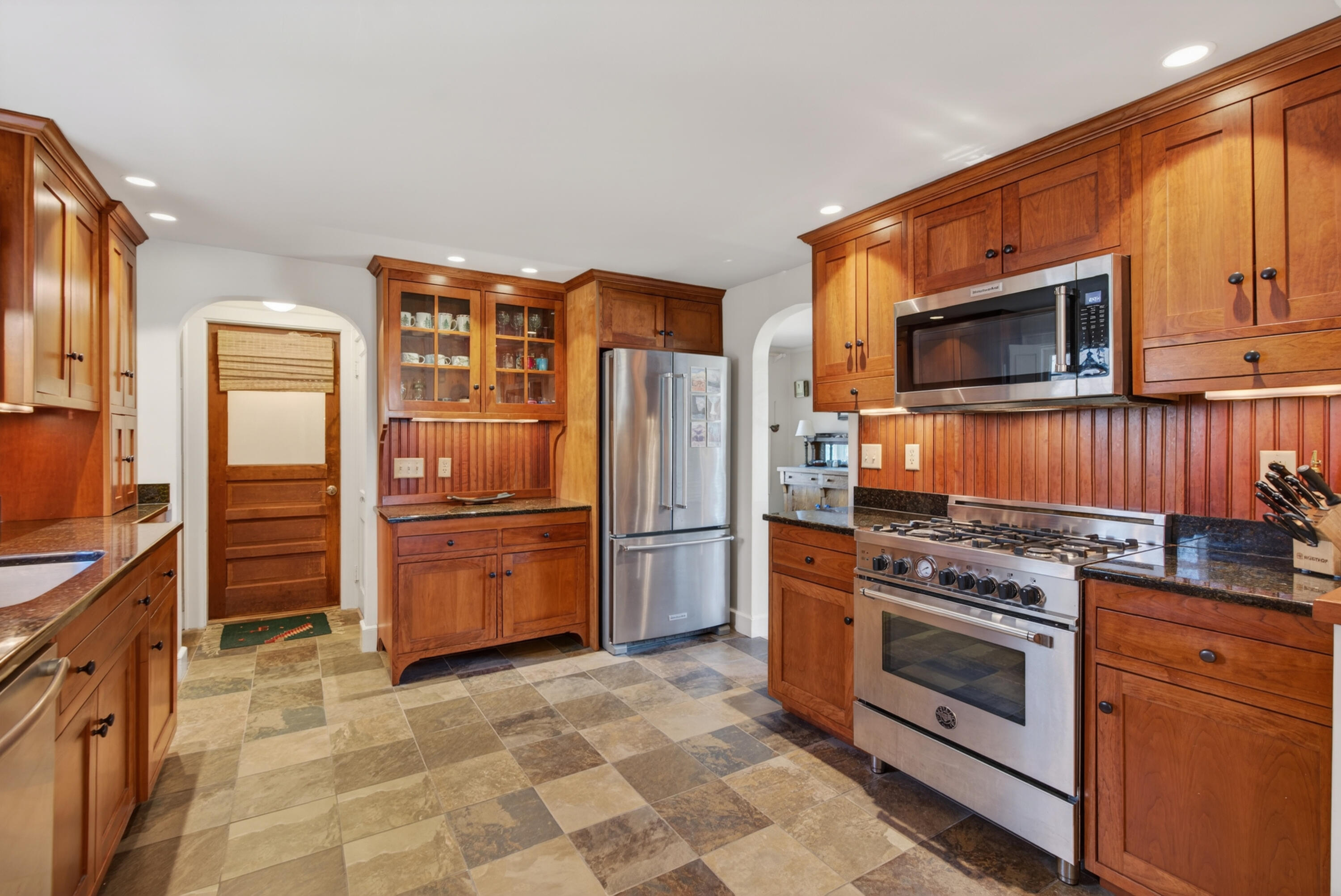 14 Hillview Road Gorham, ME 04038 - Photo 9 of 37 DSC08434