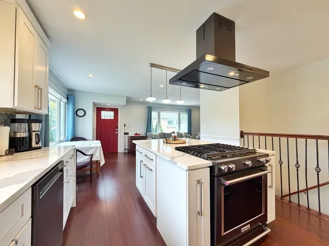 $499,000 | 311 South Main Street, Mount Prospect, IL 60056