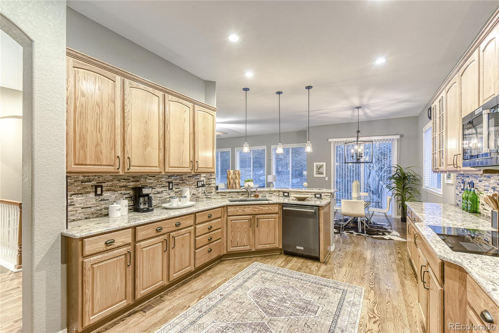 2609 Pemberly Avenue Highlands Ranch, CO 80126 - Photo 11 of 36