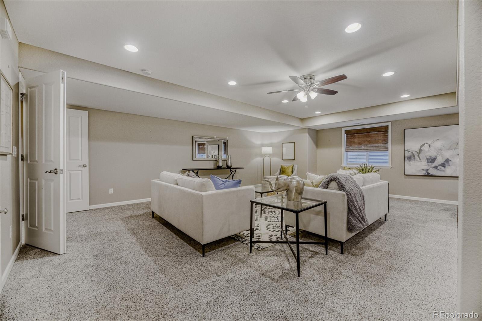 2609 Pemberly Avenue Highlands Ranch, CO 80126 - Photo 28 of 36