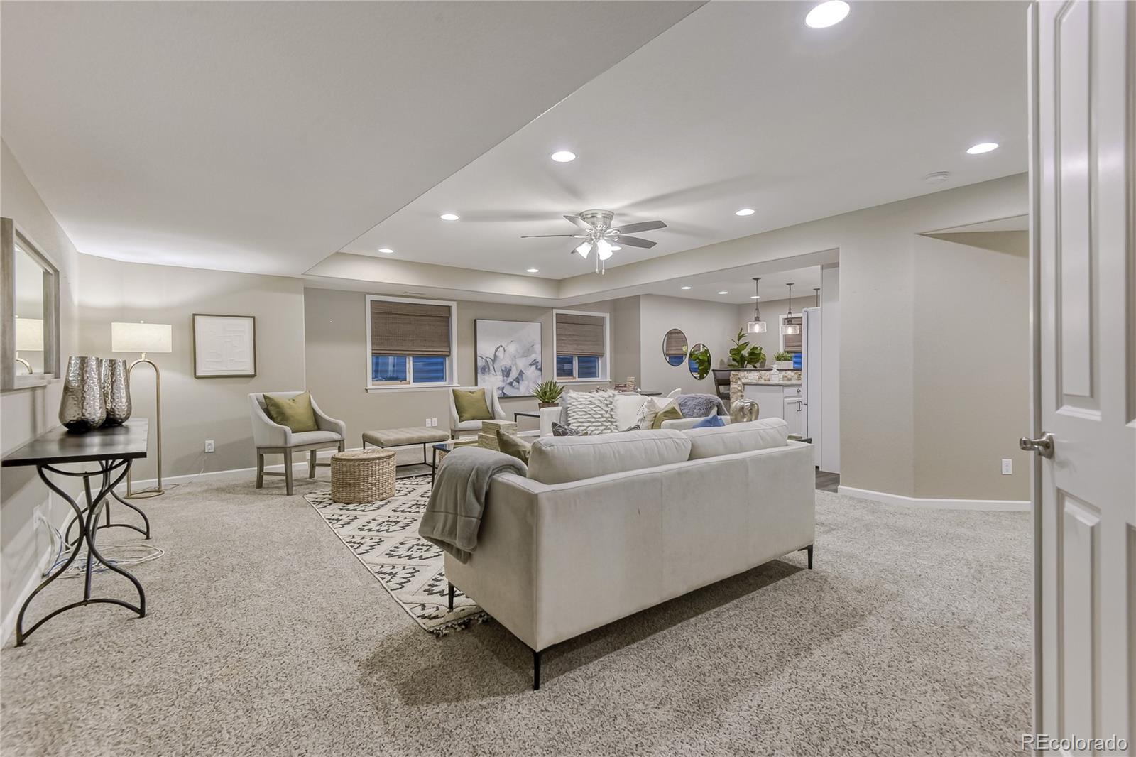 2609 Pemberly Avenue Highlands Ranch, CO 80126 - Photo 29 of 36