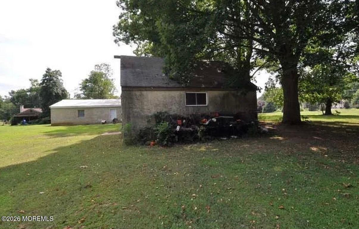 2901 Old York Road Burlington, NJ 08016 - Photo 15 of 20 OUTHOUSE