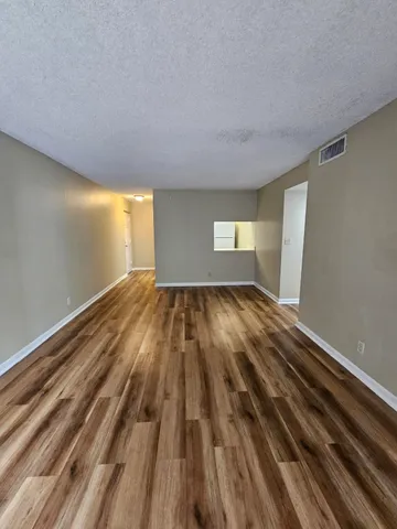 $1,675 | 1900 North Congress Avenue, Unit 205, West Palm Beach, FL 33401