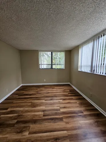 $1,675 | 1900 North Congress Avenue, Unit 205, West Palm Beach, FL 33401