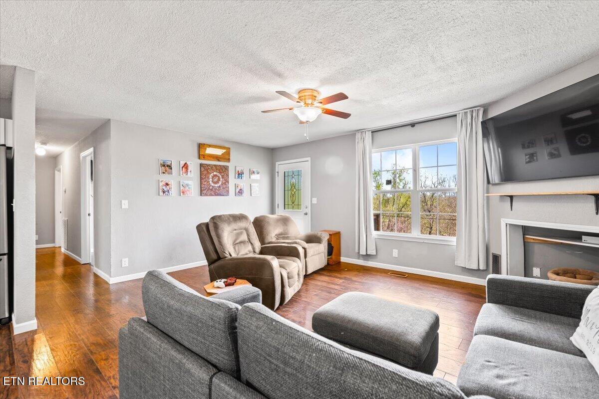 257 Gamble Lane La Follette, TN 37766 - Photo 17 of 49 09-257 Gamble Ln