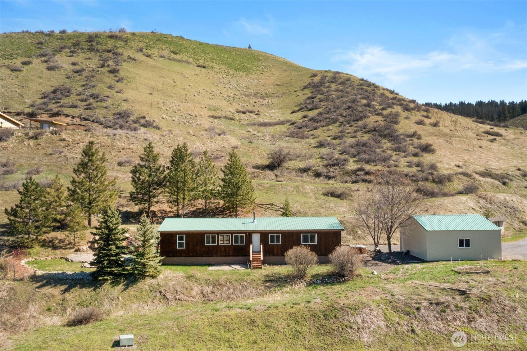 9200 Olalla Canyon Road Cashmere, WA 98815 - Photo 1 of 25 Gallery Image 1